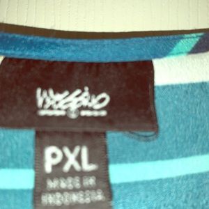 Sexy plus size day to night sleeveless dress.